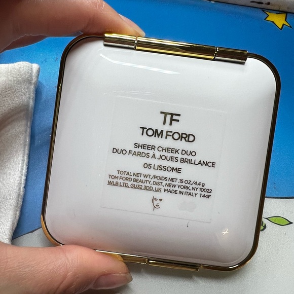 Tom Ford sheer Cheek duo in 05 Lissome - Picture 7 of 8